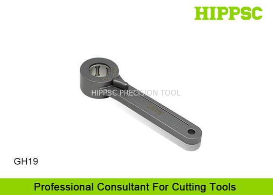 GH19 G Type CNC C Wrench Tool , 2 Inch Spanner Hook Wrench With Pin supplier